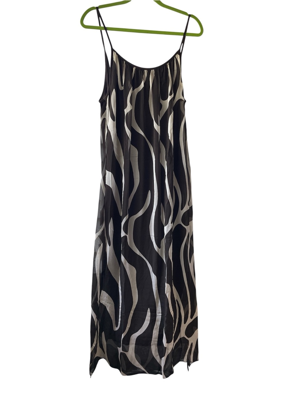 Rosemarine Silk Blend Black & Cream Wave-Print Slip Coverup